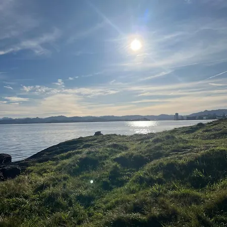 Lovely In Maritime Surroundings Near Apartment